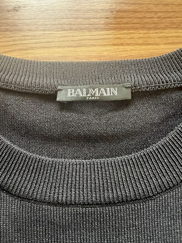 Пуловер Balmain.