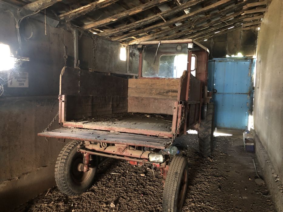 Самоходно българско шаси