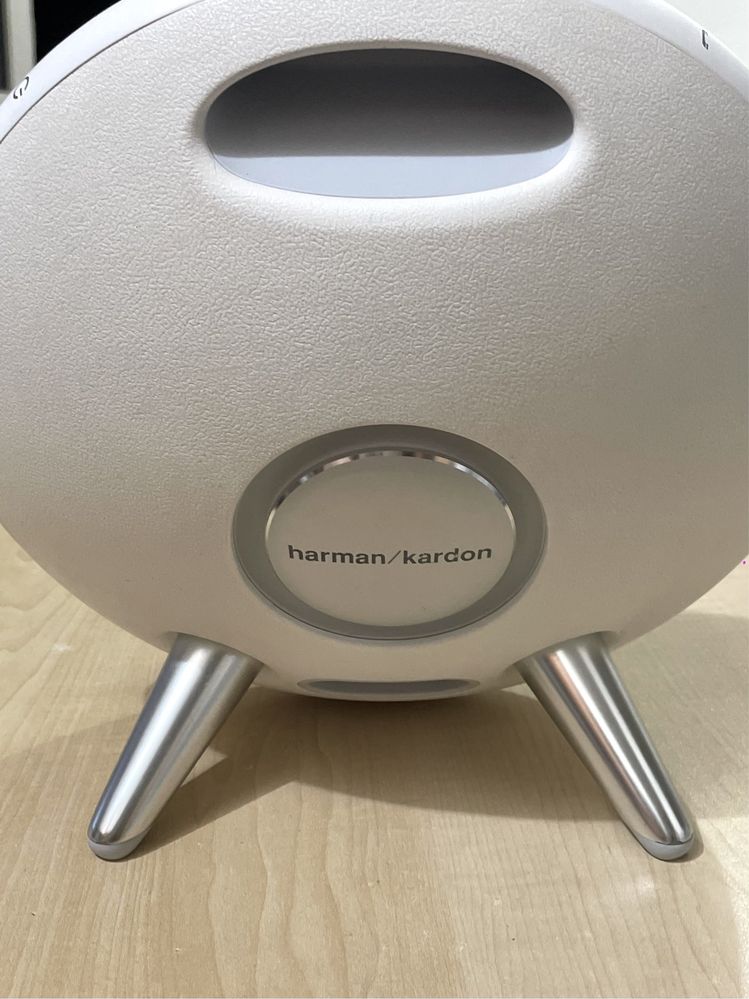 Boxa portabila Bluetooth Harman Kardon Onyx Studio 3, impecabilă