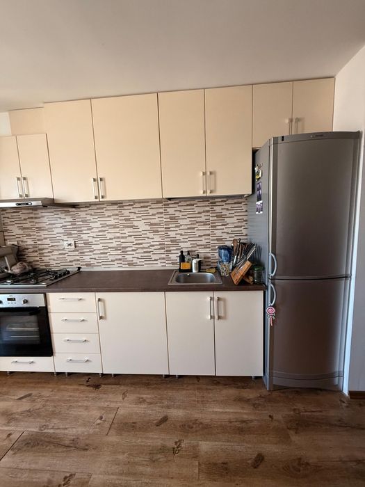 PF,  Inchiriez apartament 2 camere (500 EUR) -apropiere de Iulius Mall