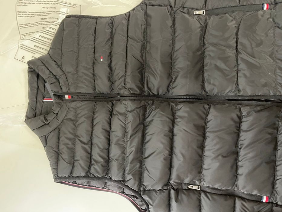 Продам новую мужскую жилетку размер “L” Tommy Hilfiger