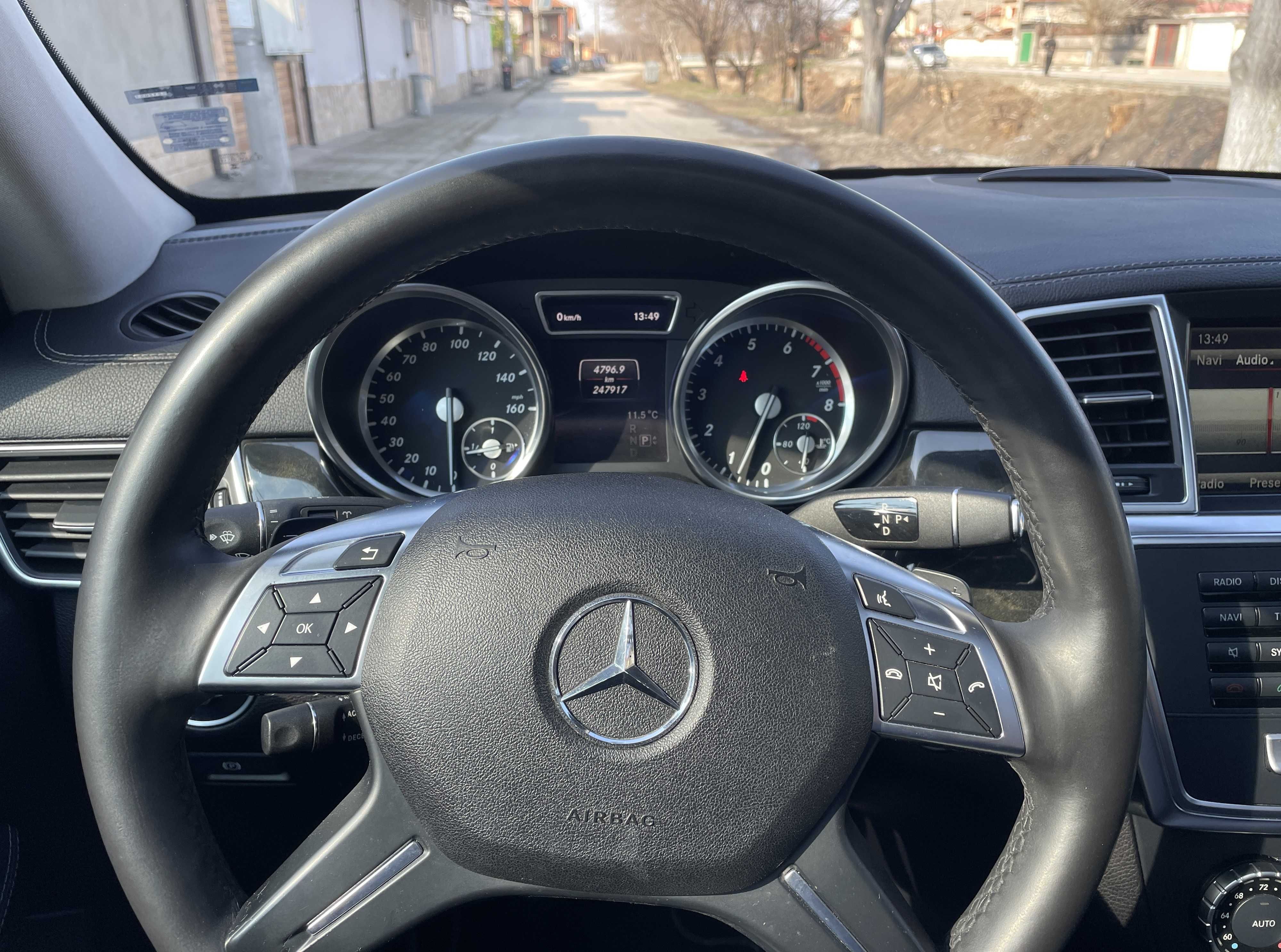 Mercedes      GL