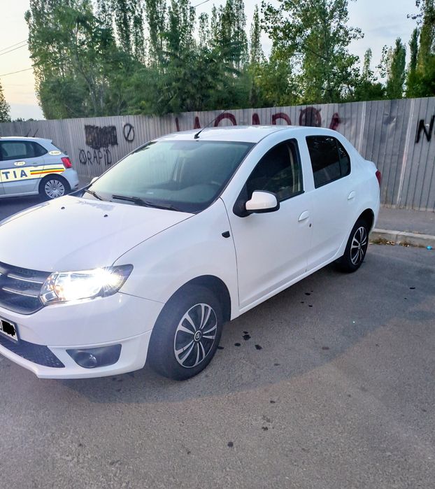 Vand sau schimb Dacia logan