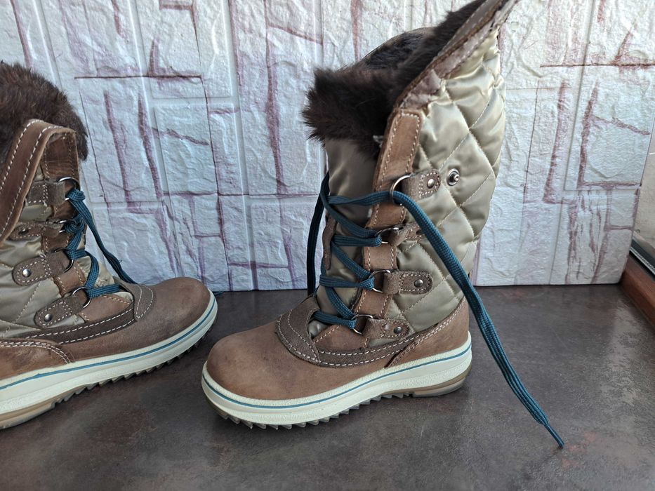 детски ботуши,зимни обувки,боти,апрески,номер28 за момиче