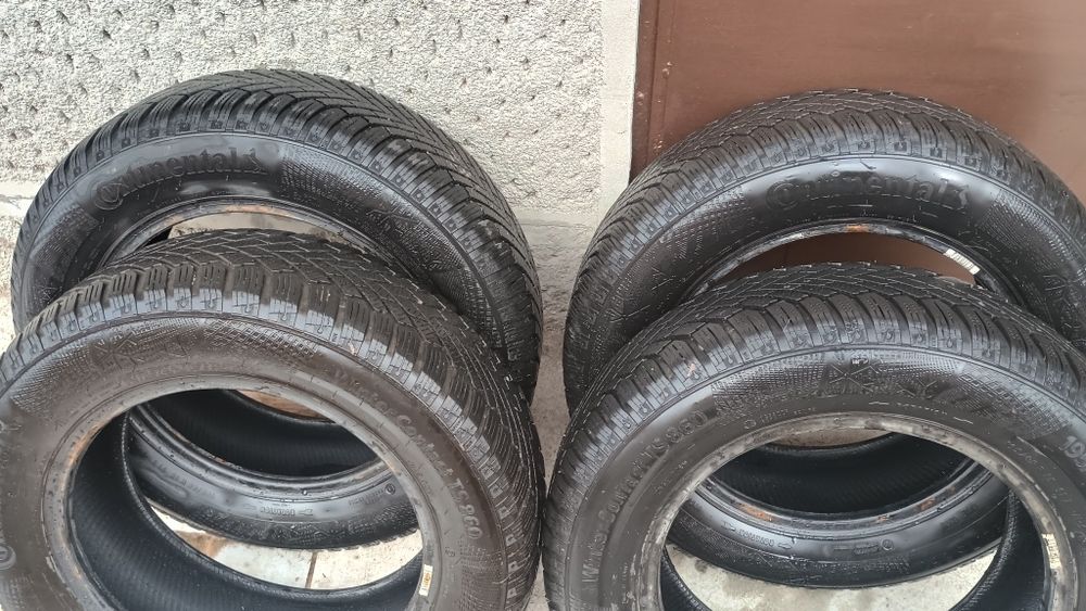 Зимни гуми CONTINENTAL 195/65/15' - 4 бр.