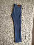 Vand blugi Levis