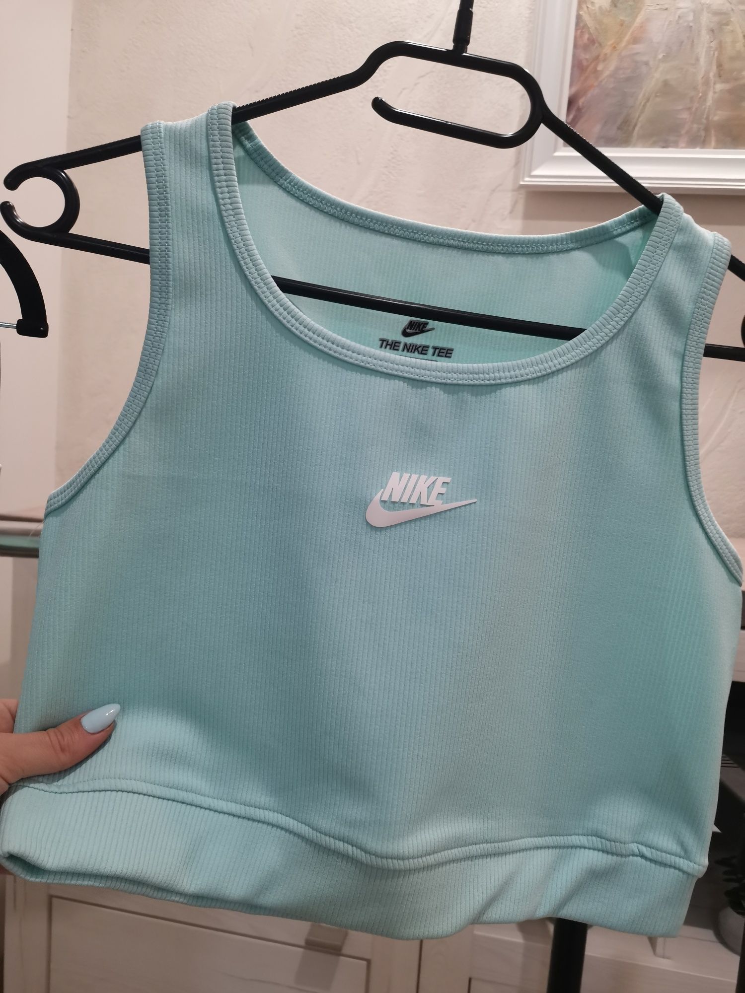 Нов рипсен комплект на Nike