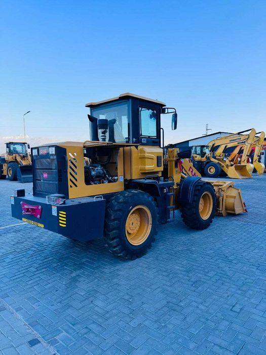 Фронтальный погрузчик Fujiang 958 1.3 куб
