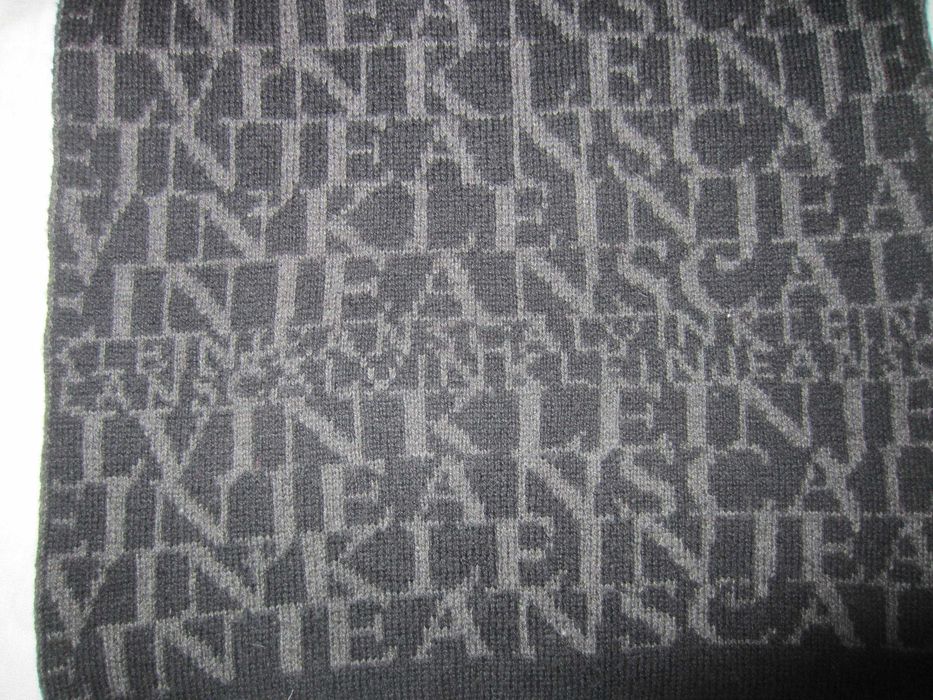 Fular Calvin Klein Jeans , masura L, stare f. buna