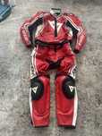 Dainese екип от две части