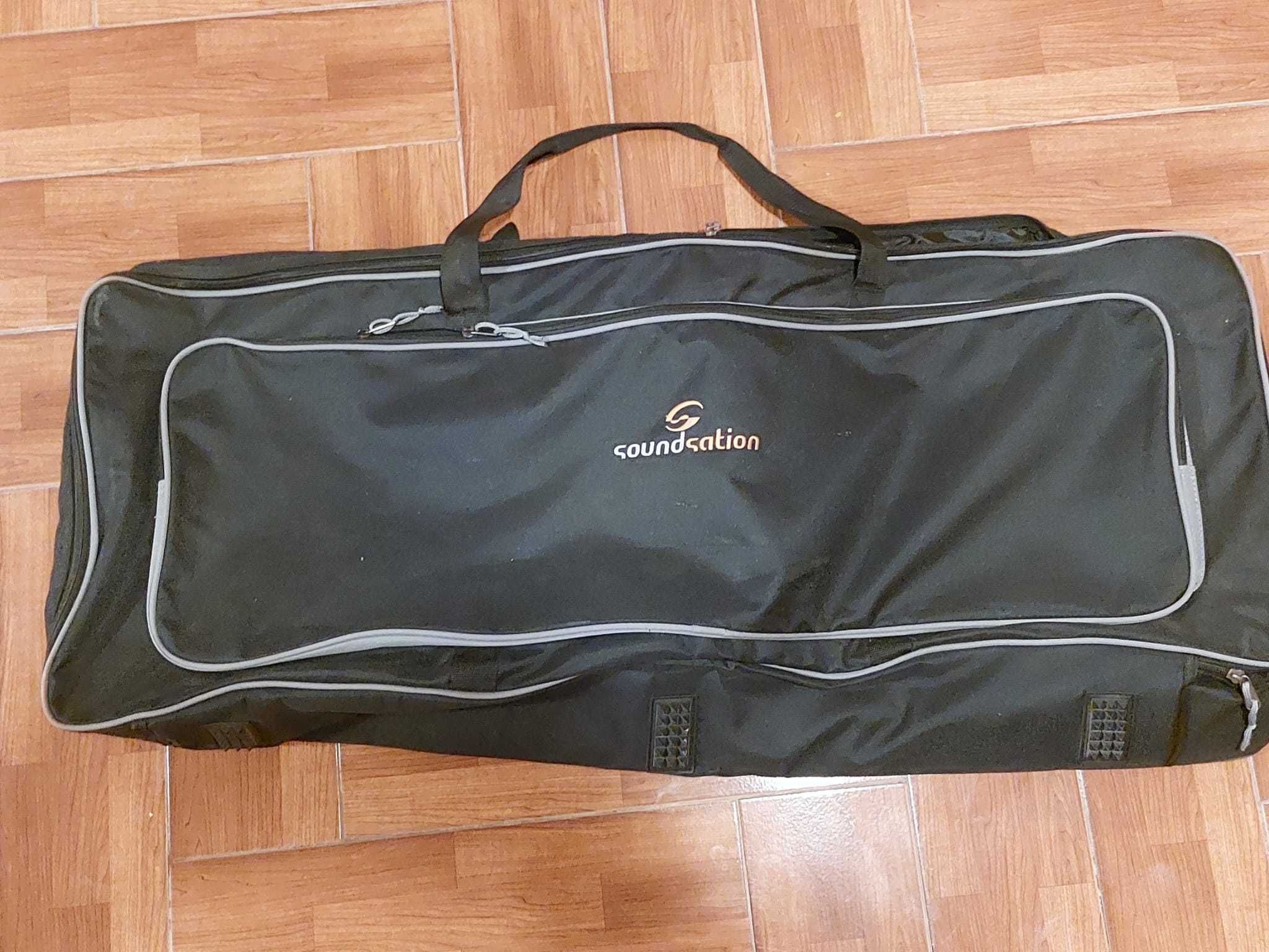 Orga Yamaha E353