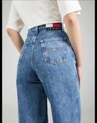Straight legs Tommy Hilfiger jeans