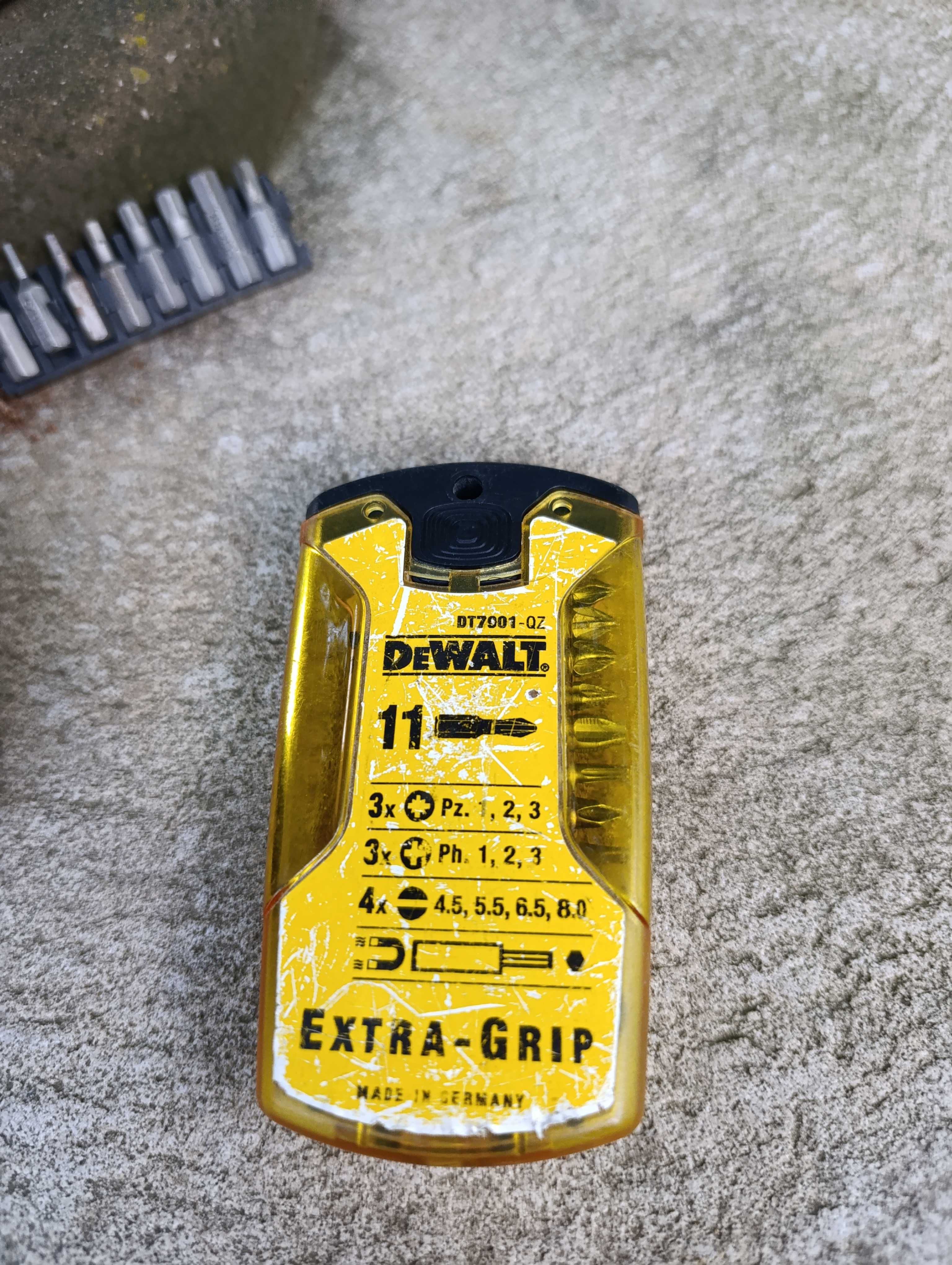 DeWalt DC750KA 175w
