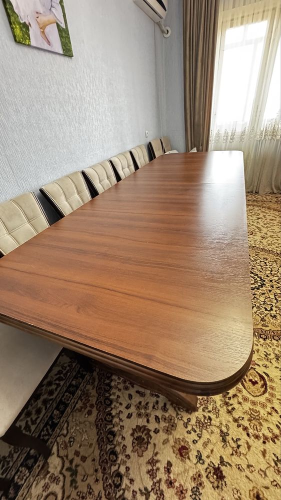 Продам стро в гостинную 3-3,5м