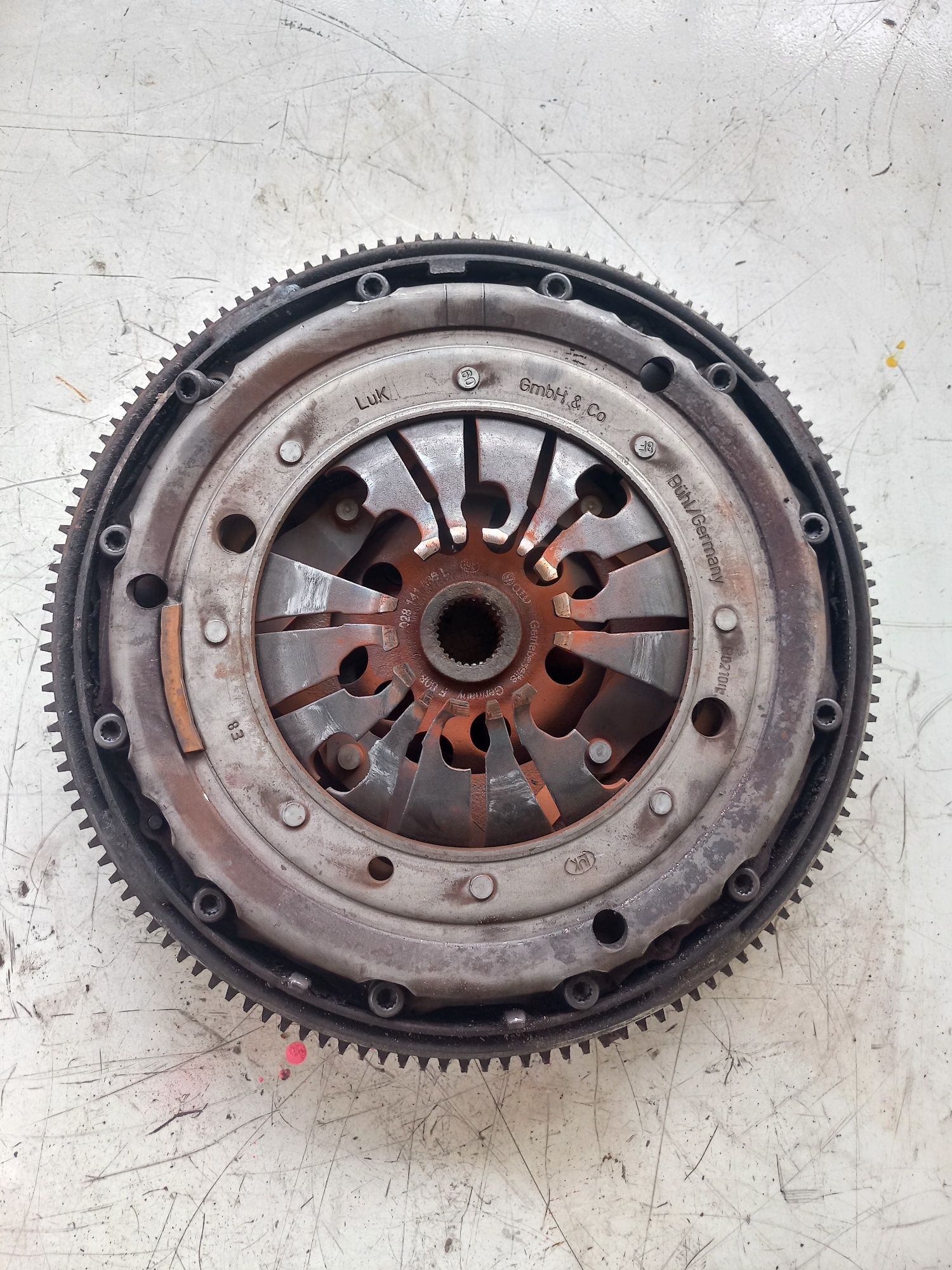 Демпферен маховик Vw/Audi 1.9tdi