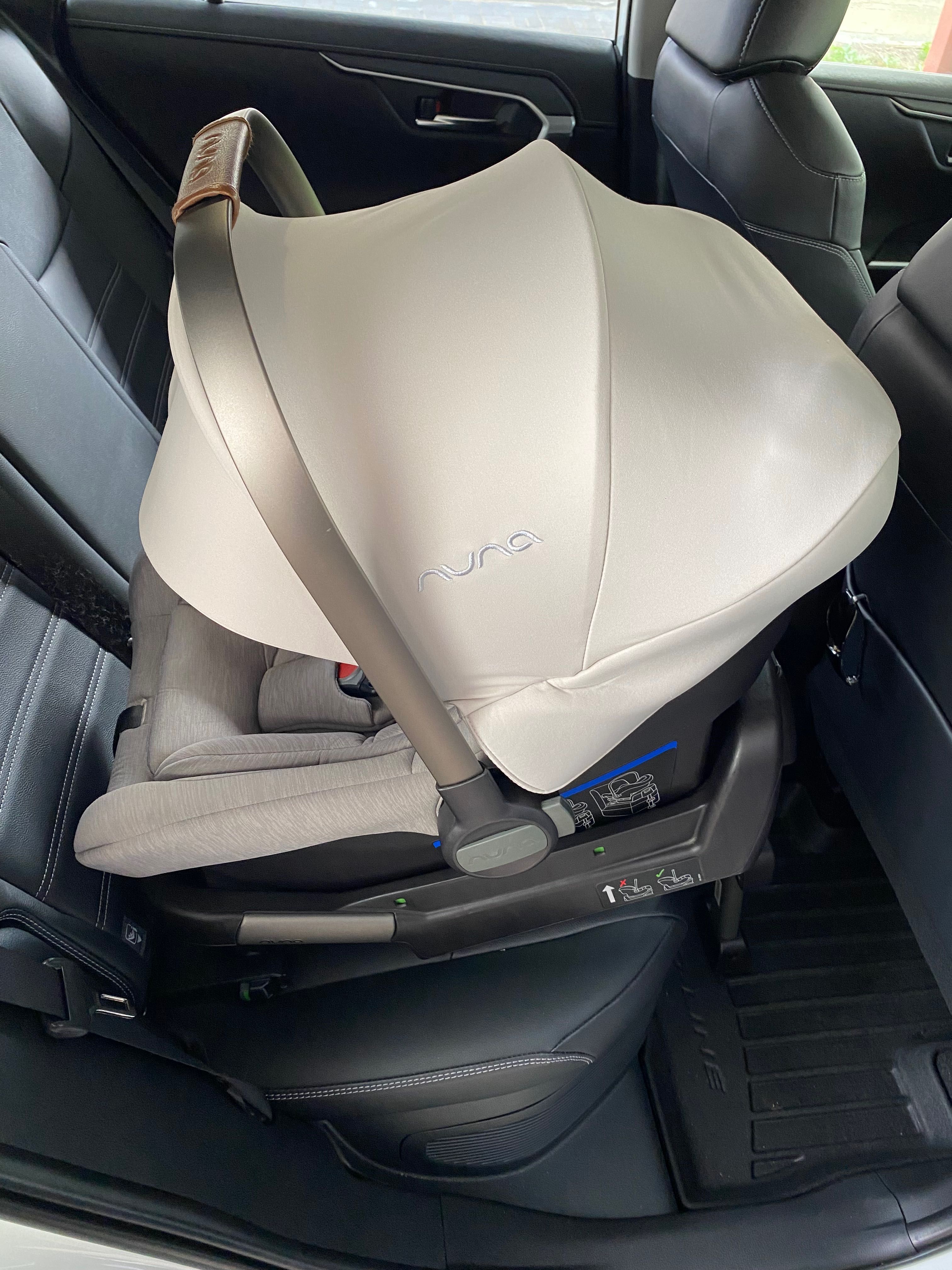 Scoica Nuna Lite + baza isofix