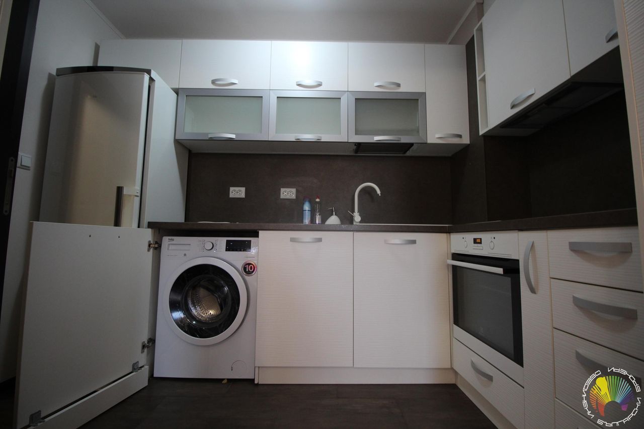 Дава се под наем Двустаен апартамент в Бургас, Славейков - 76 кв.м за 408 € - Снимка #6