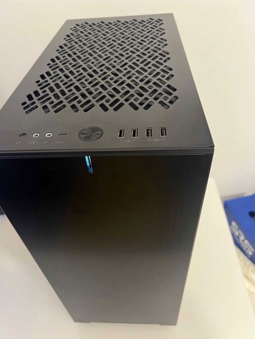 Pc Gaming Custom Premium Rx 9070XT 16Gb i5 14600k 32gb Ram Ddr5 *nou*