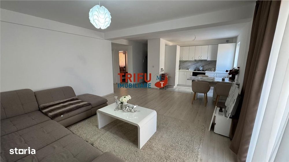 Apartament de  vanzare 3 camere  bloc nou in Sebes