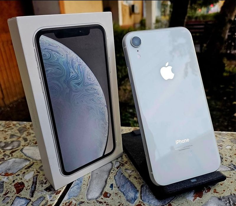 Iphone XR ( blue, white, black )