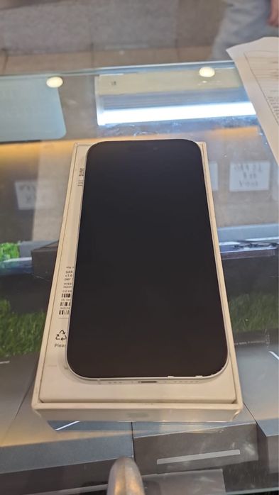 Айфон 16 128 гб в отличном состоянии