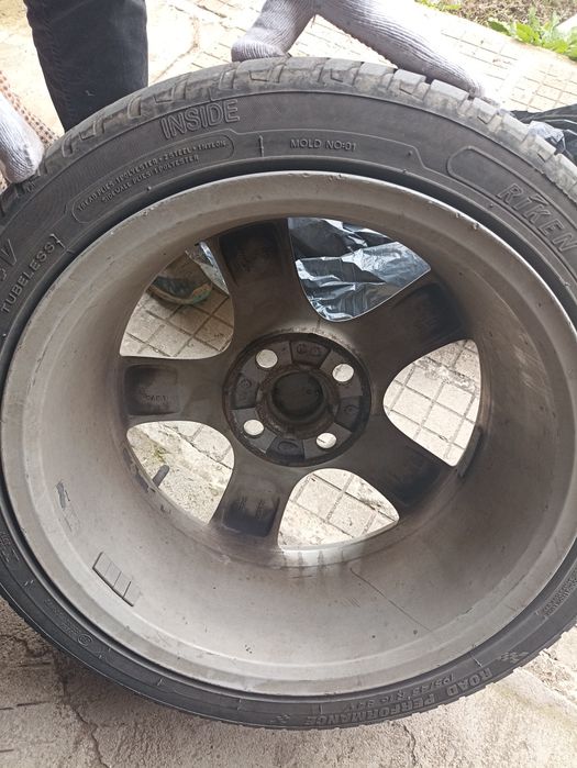 Гуми с джанти , ползвани