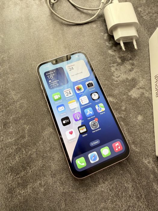 Iphone 13, 128 gb, 100% акб, полный комплект