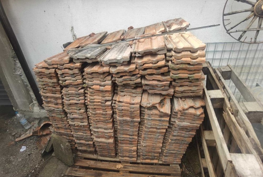 Подарявам Керемиди