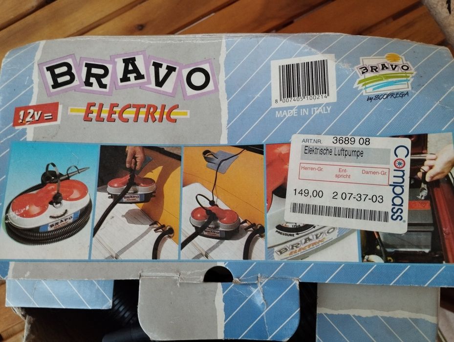 Електрическа помпа Bravo за лодки, гуми, дюшеци