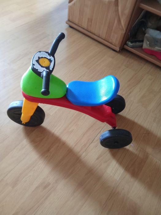 Vand diverse pentru copii