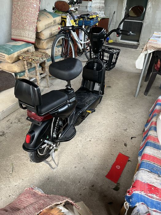 Scuter Electric Nou