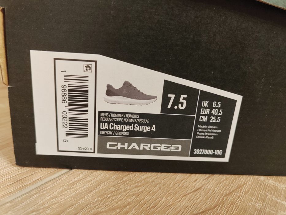 Under Armour model Charged Surge 4