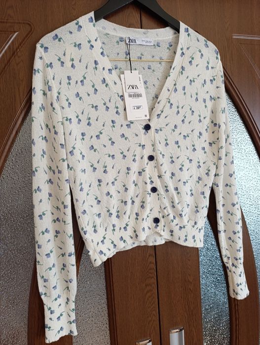 Cardigan cu flori Zara M