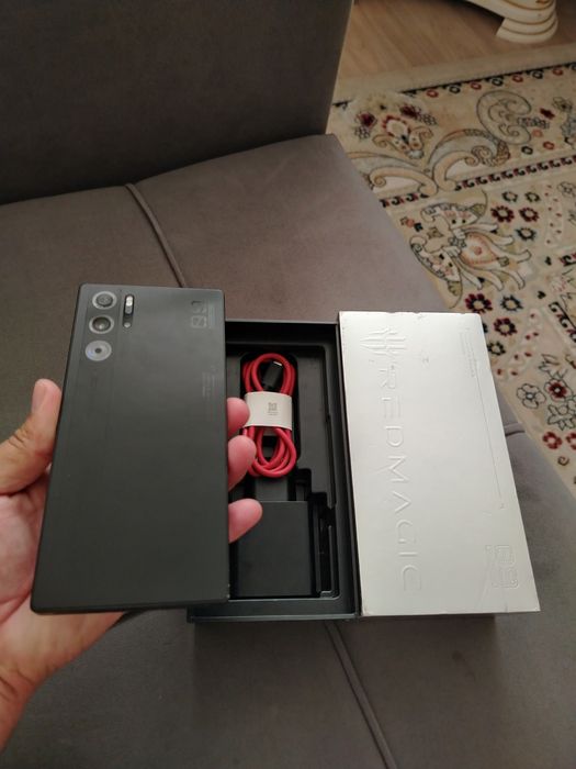 Redmagic 9 pro 5G 12 /256