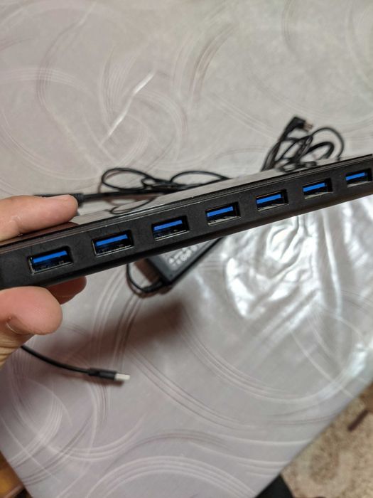 HUB USB TP-LINK UH720 7x USB 3.0 + 2x Fast Charging viteză & siguranță
