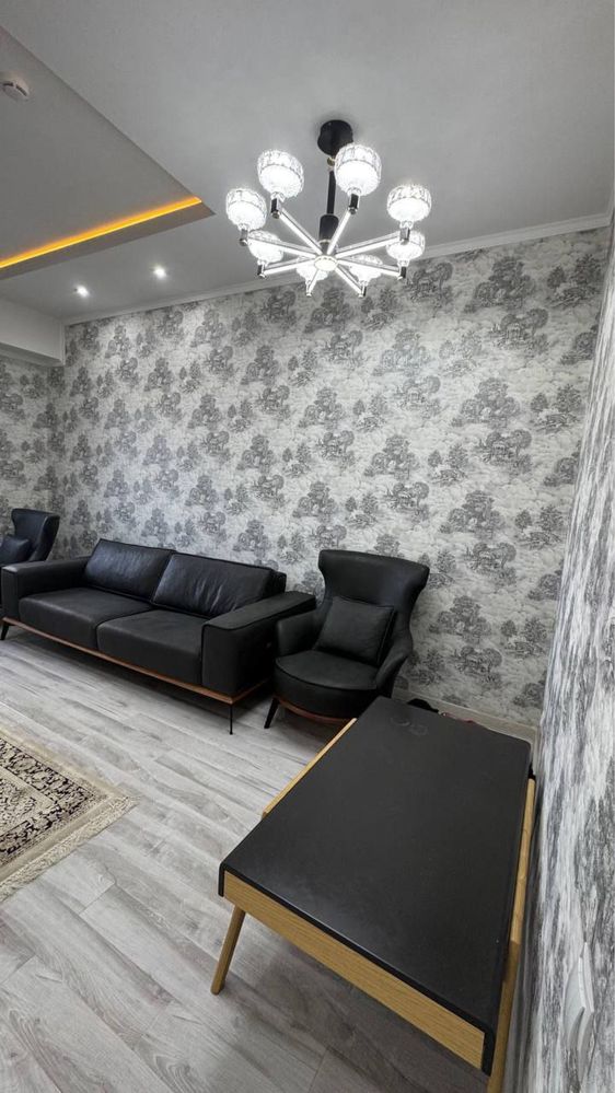 Срочно продается 2х комнатная квартира новостройка Akay City