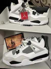 Маратонки Nike Jordan 4  Retro