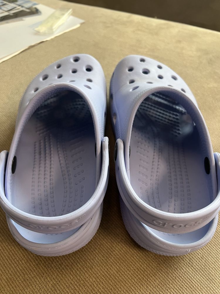 Crocs за момиче 33-34, размер J2