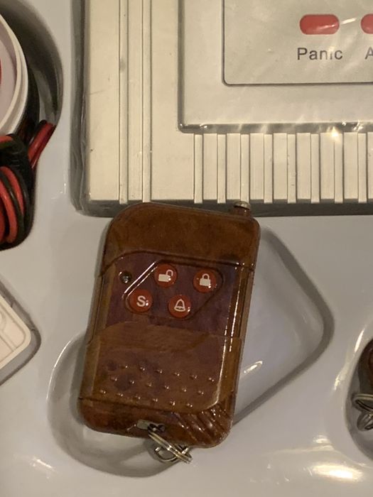 Sistem alarma casa nou sigilat