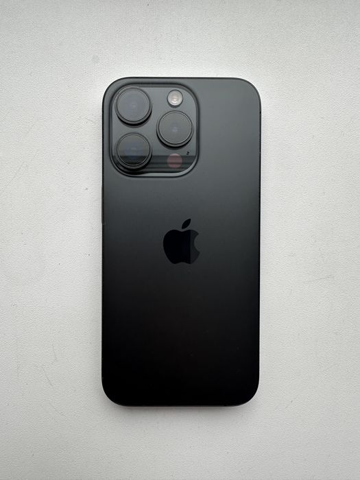 продам iphone 15pro 256gb