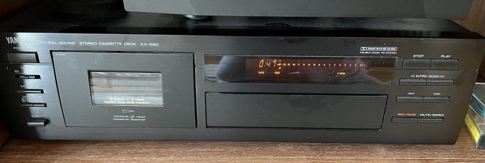 Yamaha KX 690 - casetofon