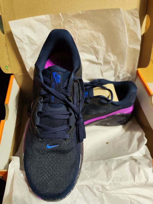 Чисто нови маратонки за бягане Nike от Германия