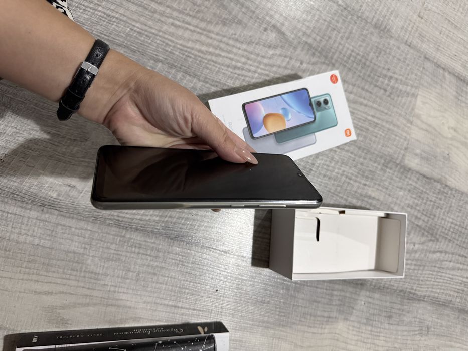 Продам самсунг А5