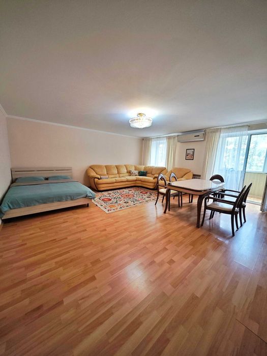 Уютная квартира в ЗОЛОТОМ КВАДРАТЕ