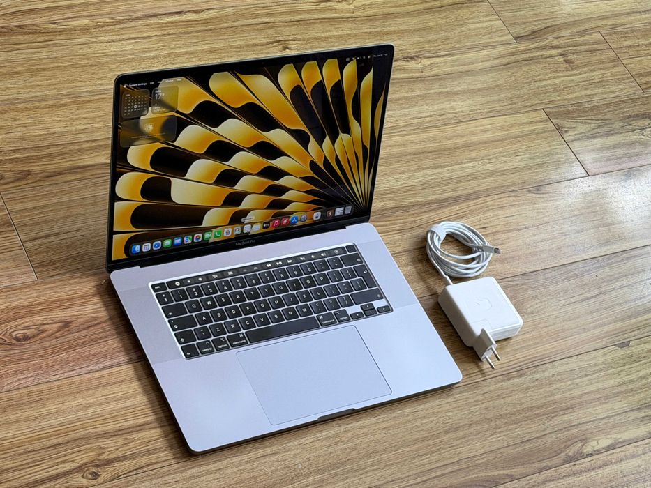 MacBook Pro 16 2019`Core i7-9750H/32GB RAM/512GB SSD/AMD Pro 5300M/Като Нов/Батерия 9 часа — миниатюра 1