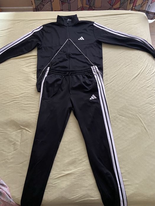 Adidas мъжки анцунг - черен с бели ленти