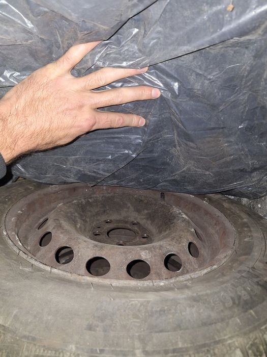 Джанти със зимни гуми 15 5х98 Алфа/Фиат