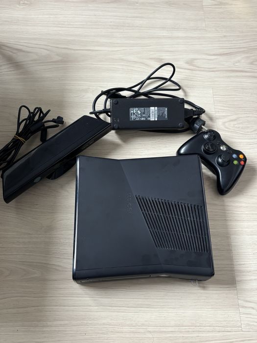 Xbox 360, MODAT, kinect, maneta originala