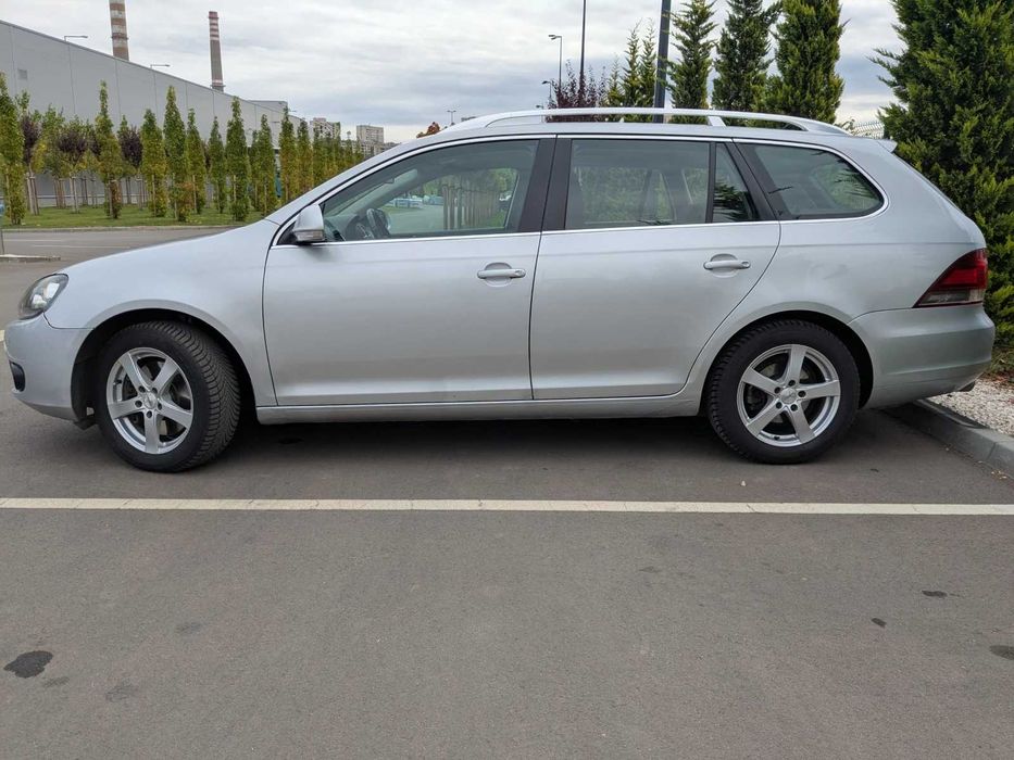 VW Golf Variant 2.0 дизел / 140hp / HighLine / Панорама / DSG