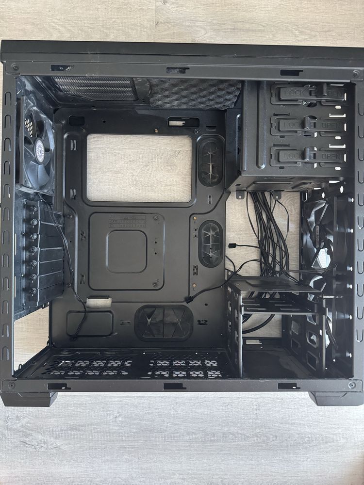 Компютърна кутия Cooler Master Silencio 650